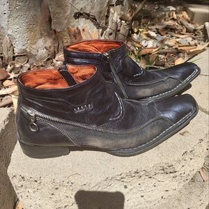 Robert Wayne men's boots